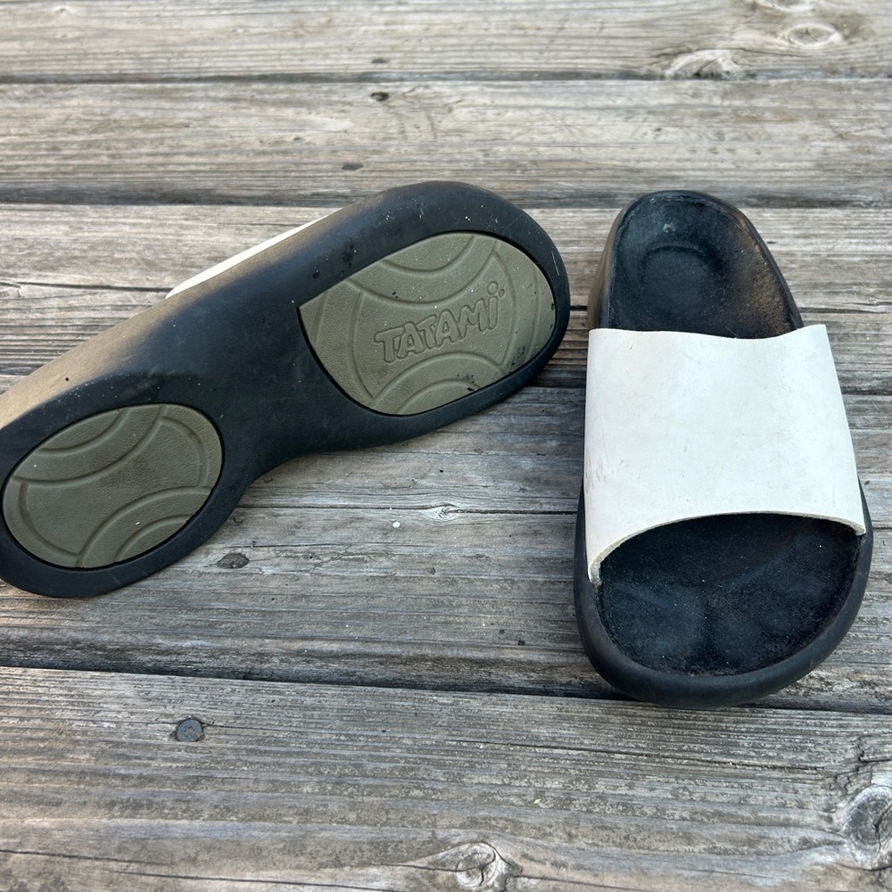 Tatami Women's Black and White Slide Sandals